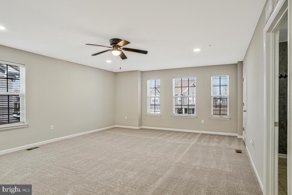 GLENEAGLES AT ST CHARLES - Residential