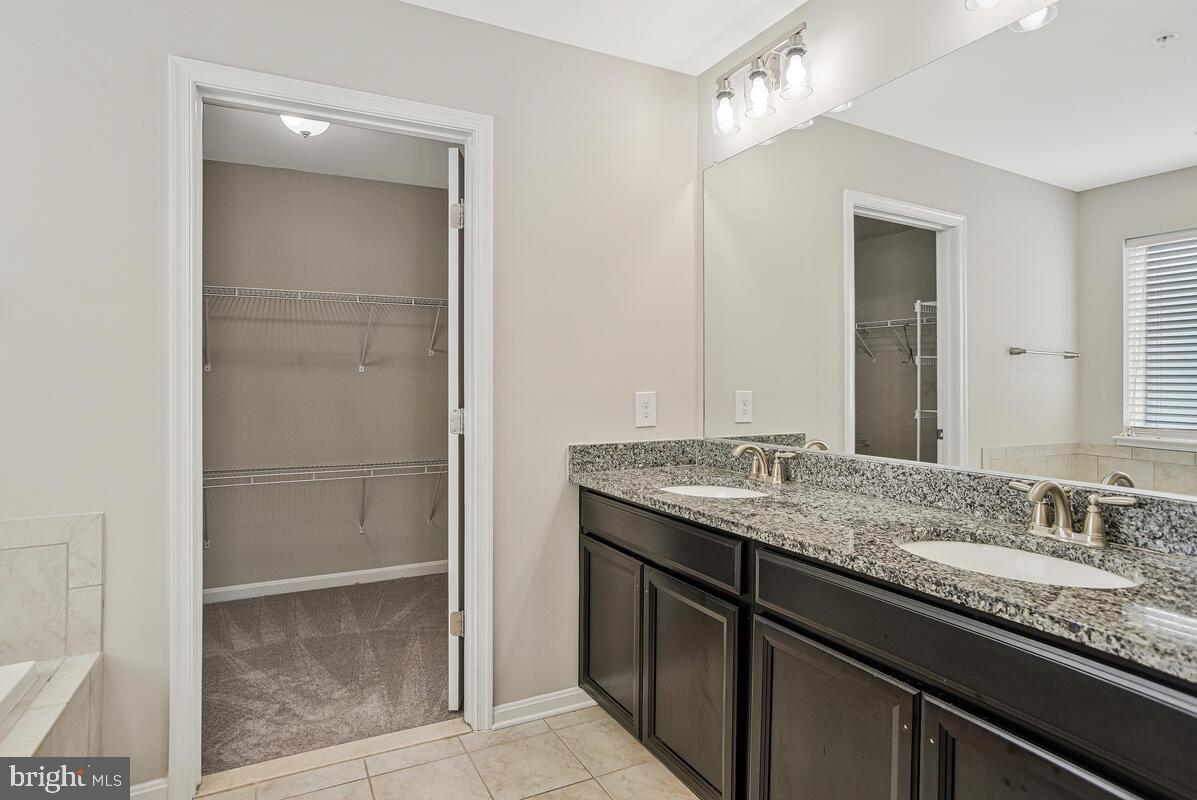 GLENEAGLES AT ST CHARLES - Residential