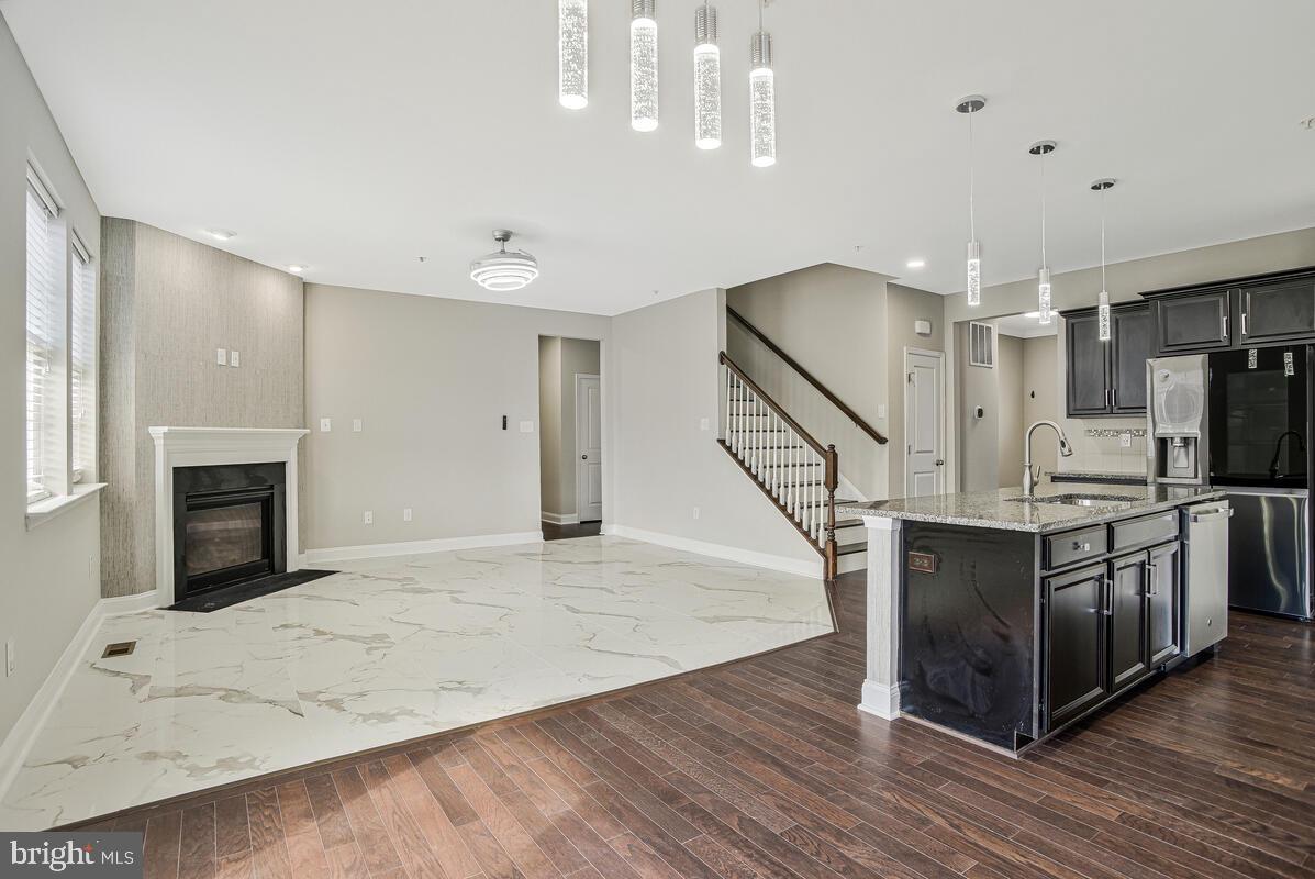 GLENEAGLES AT ST CHARLES - Residential