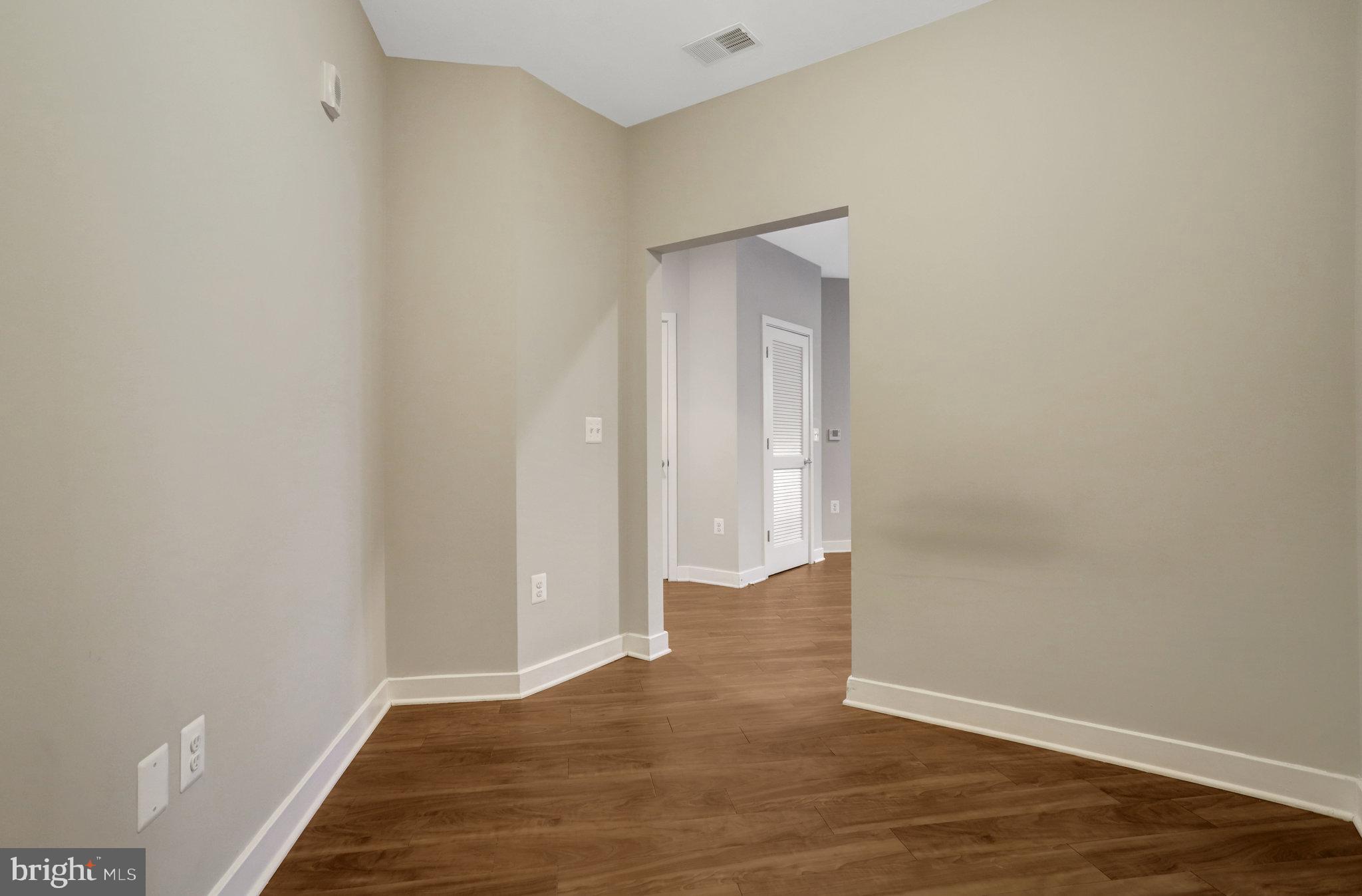 TRAFALGAR FLATS - Residential Lease