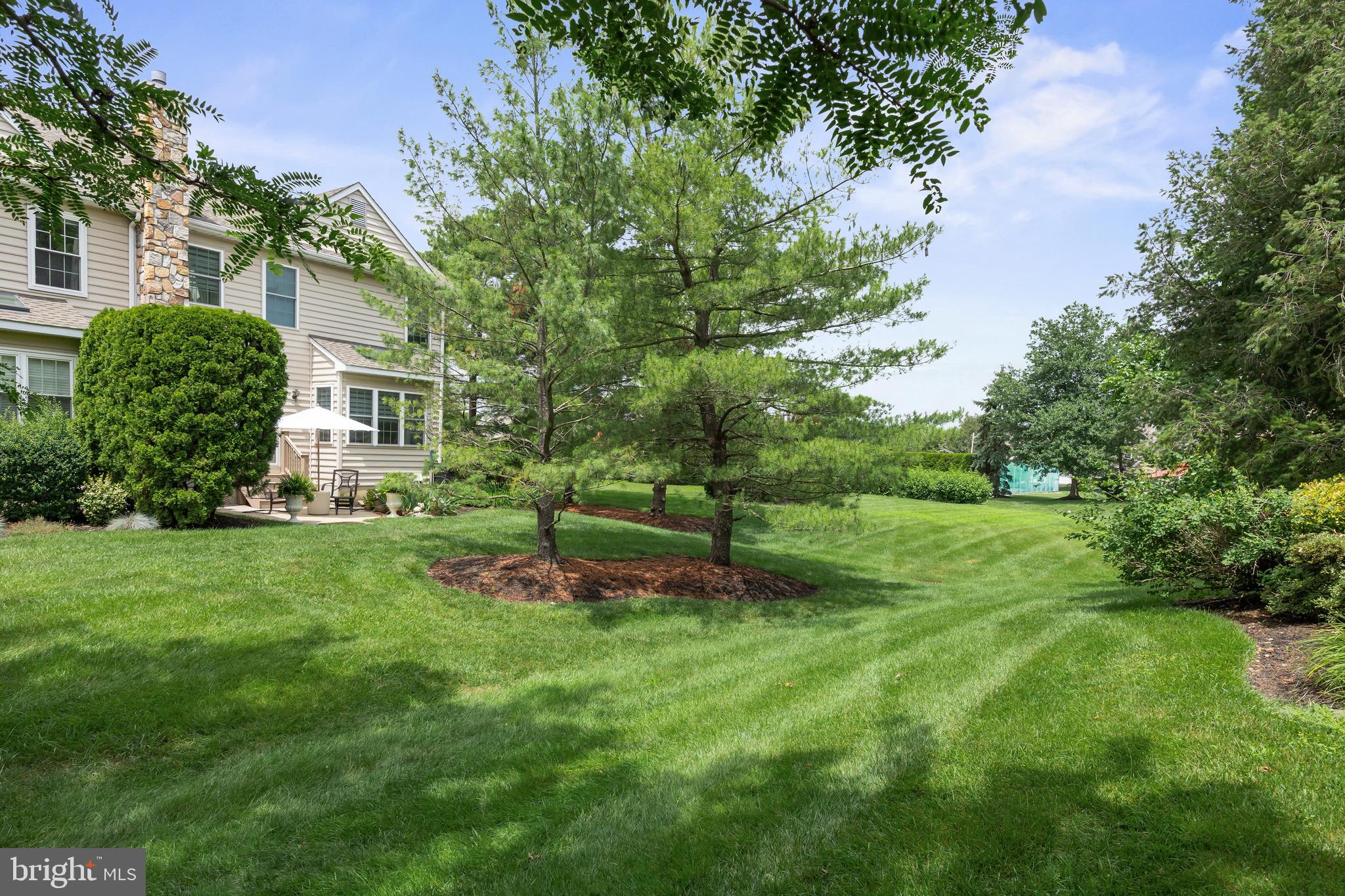 LAUREL CREEK - Residential Lease