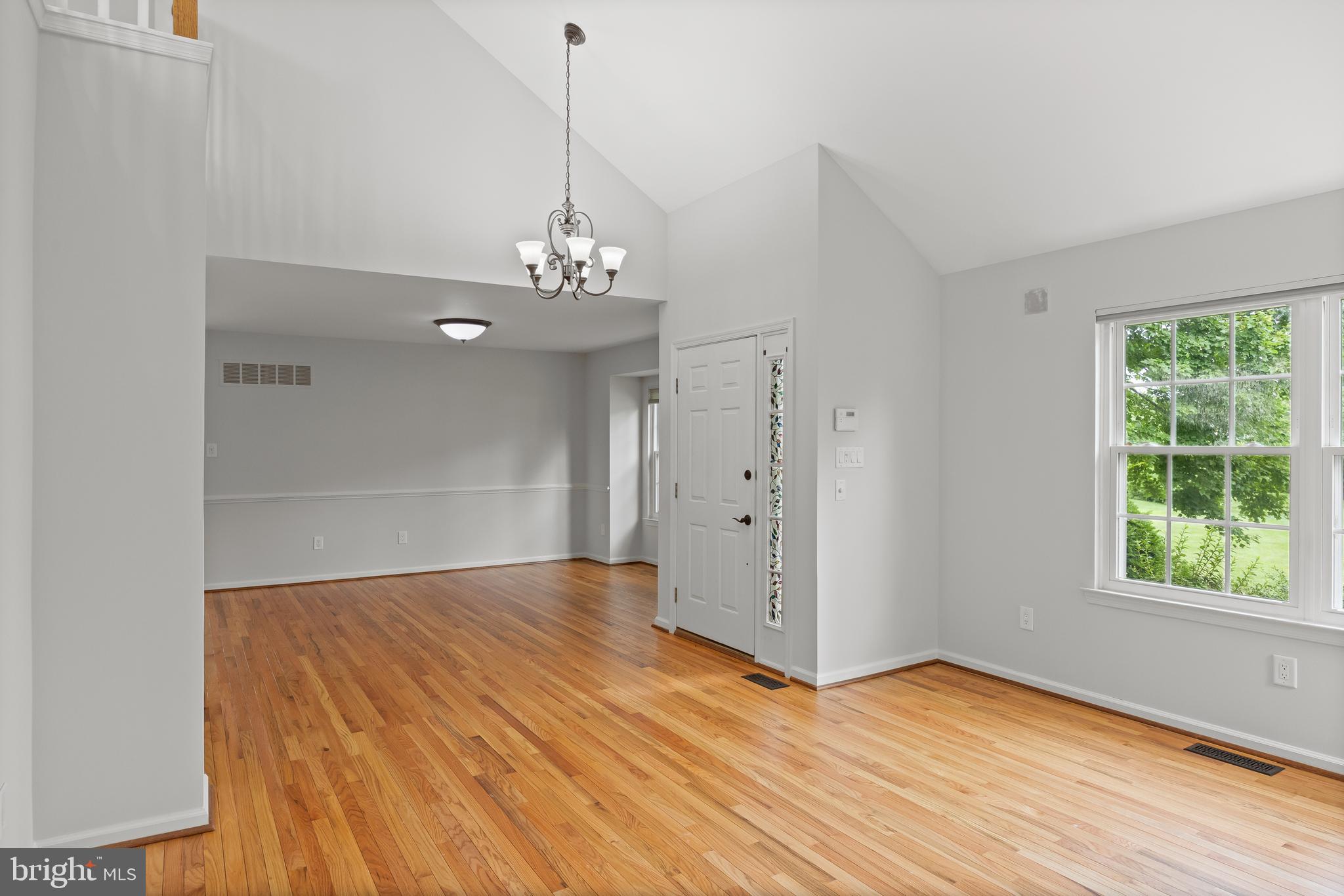 LAUREL CREEK - Residential Lease