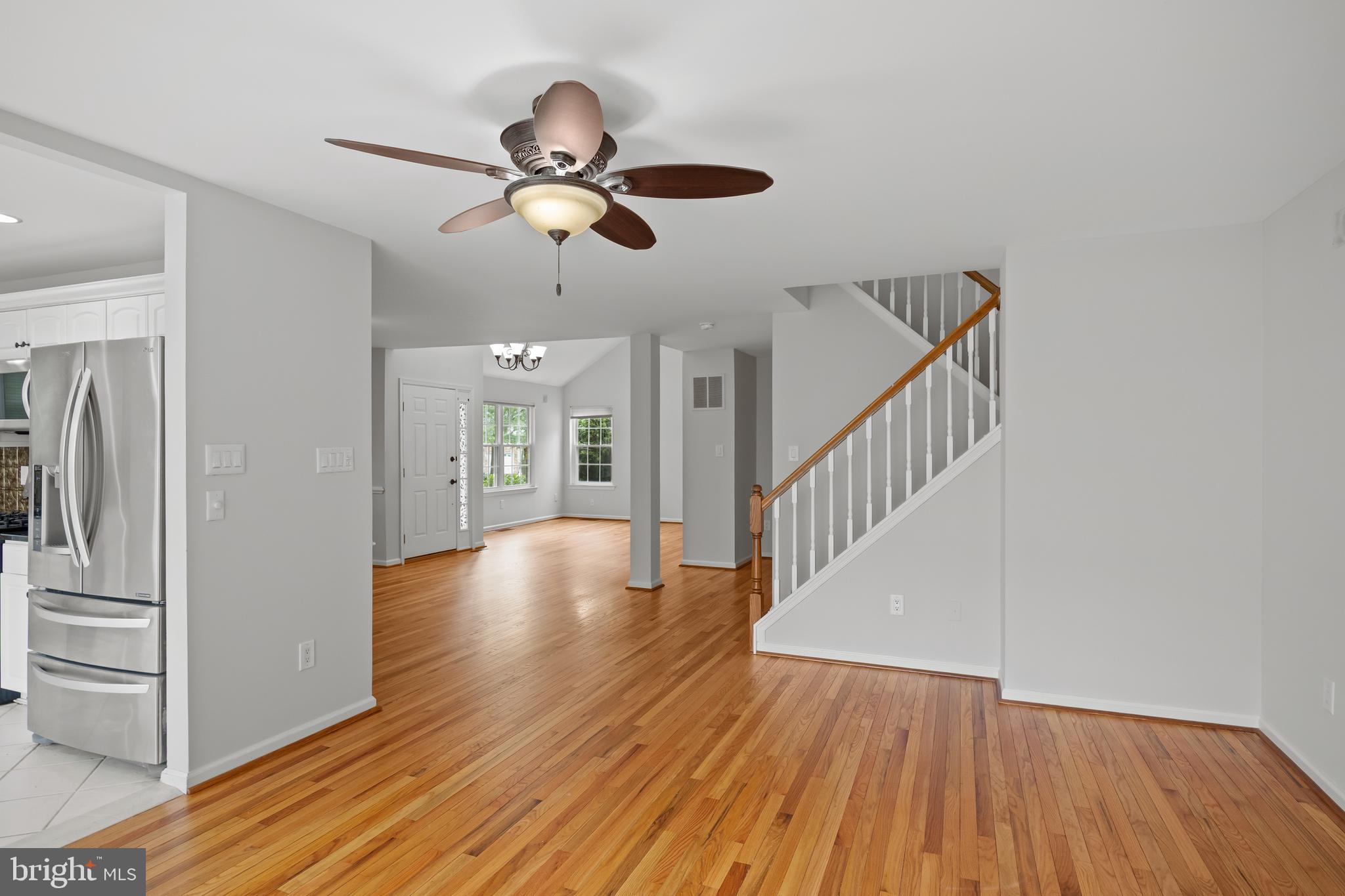 LAUREL CREEK - Residential Lease