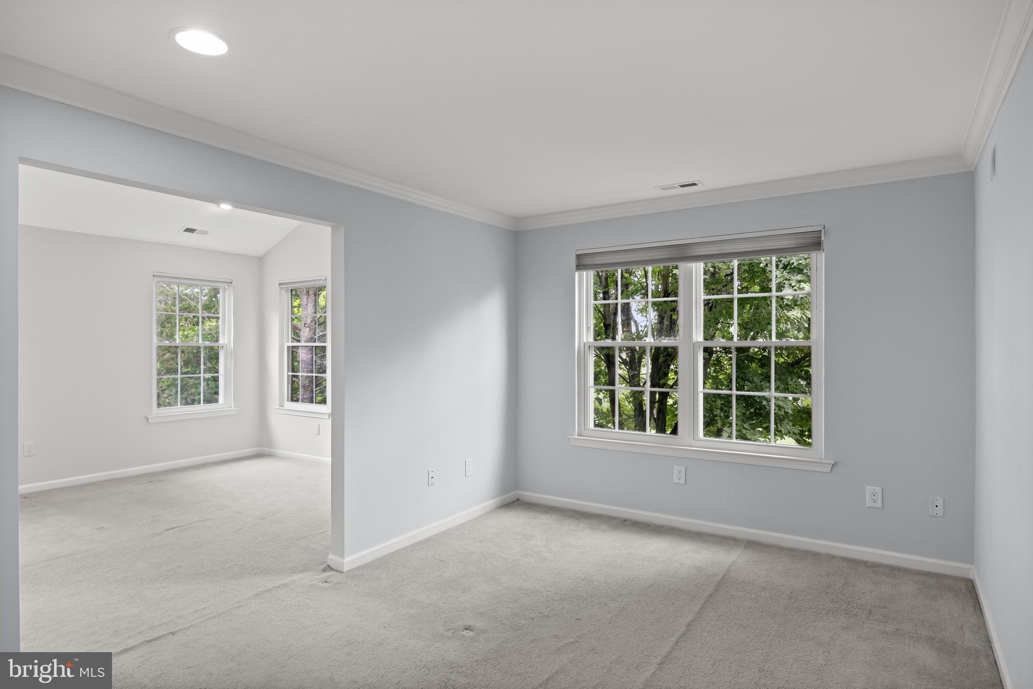 LAUREL CREEK - Residential Lease