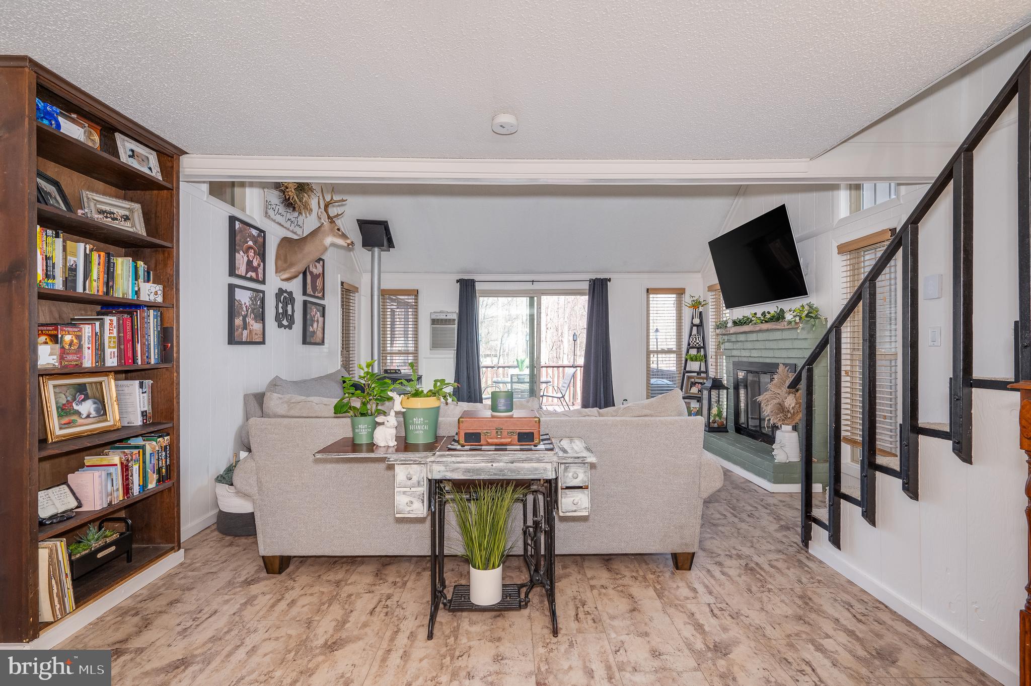 THE WOODS RESORT - Residential