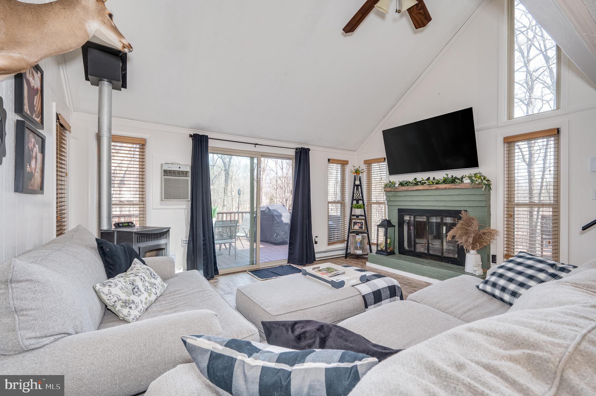 THE WOODS RESORT - Residential