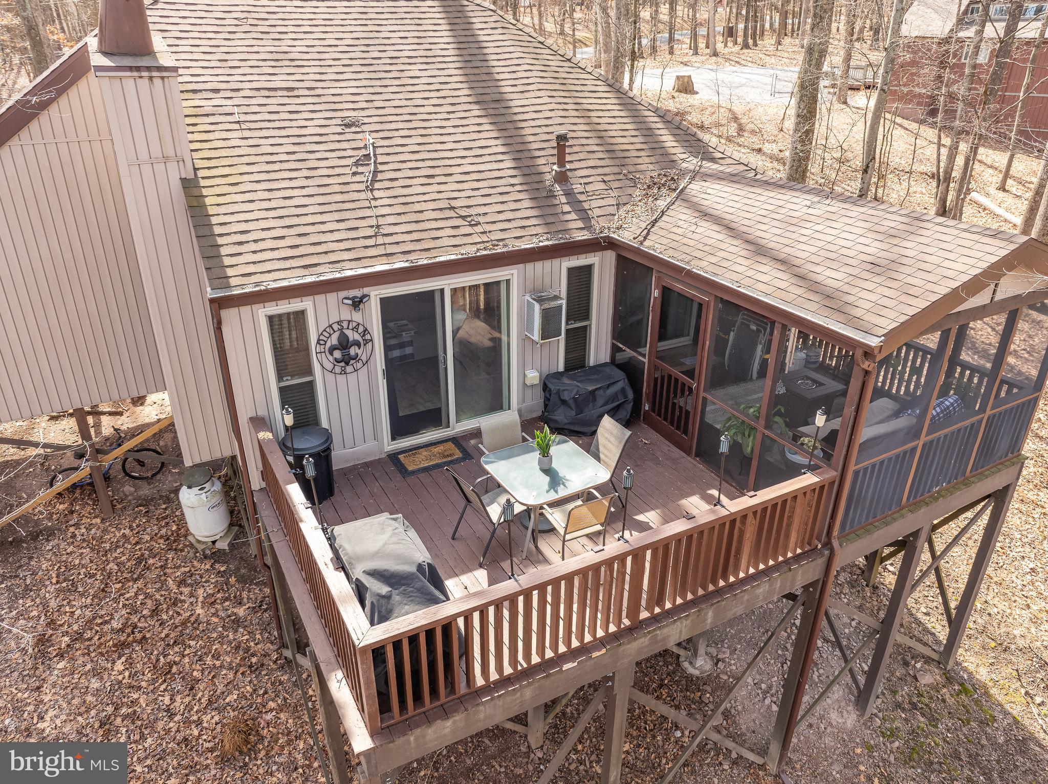 THE WOODS RESORT - Residential