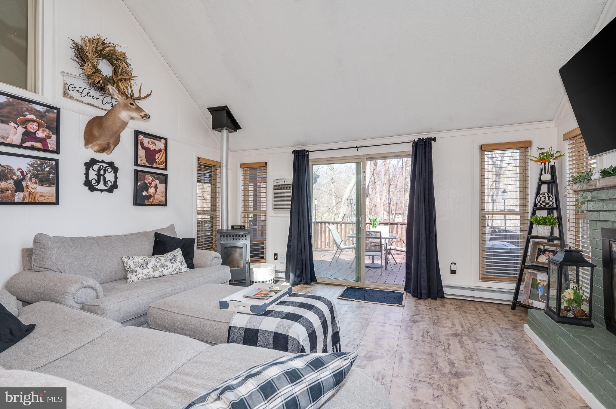 THE WOODS RESORT - Residential