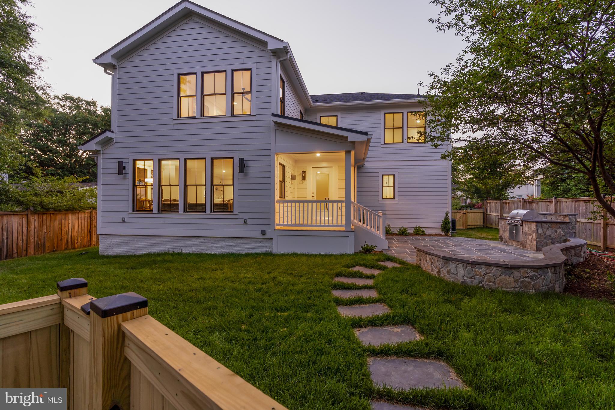 BRADDOCK HEIGHTS - Residential