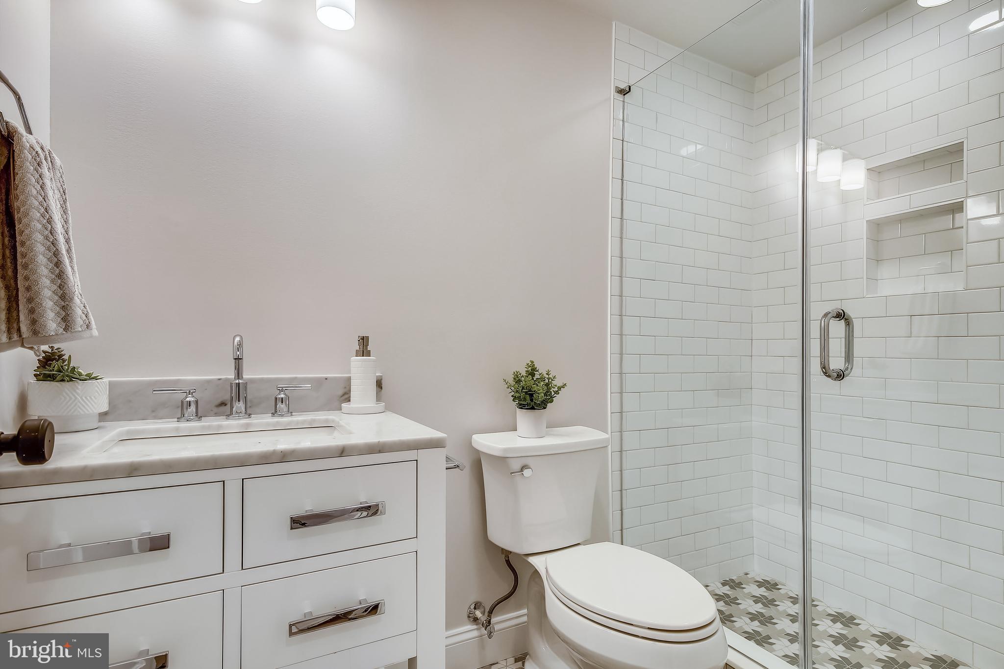 BRADDOCK HEIGHTS - Residential