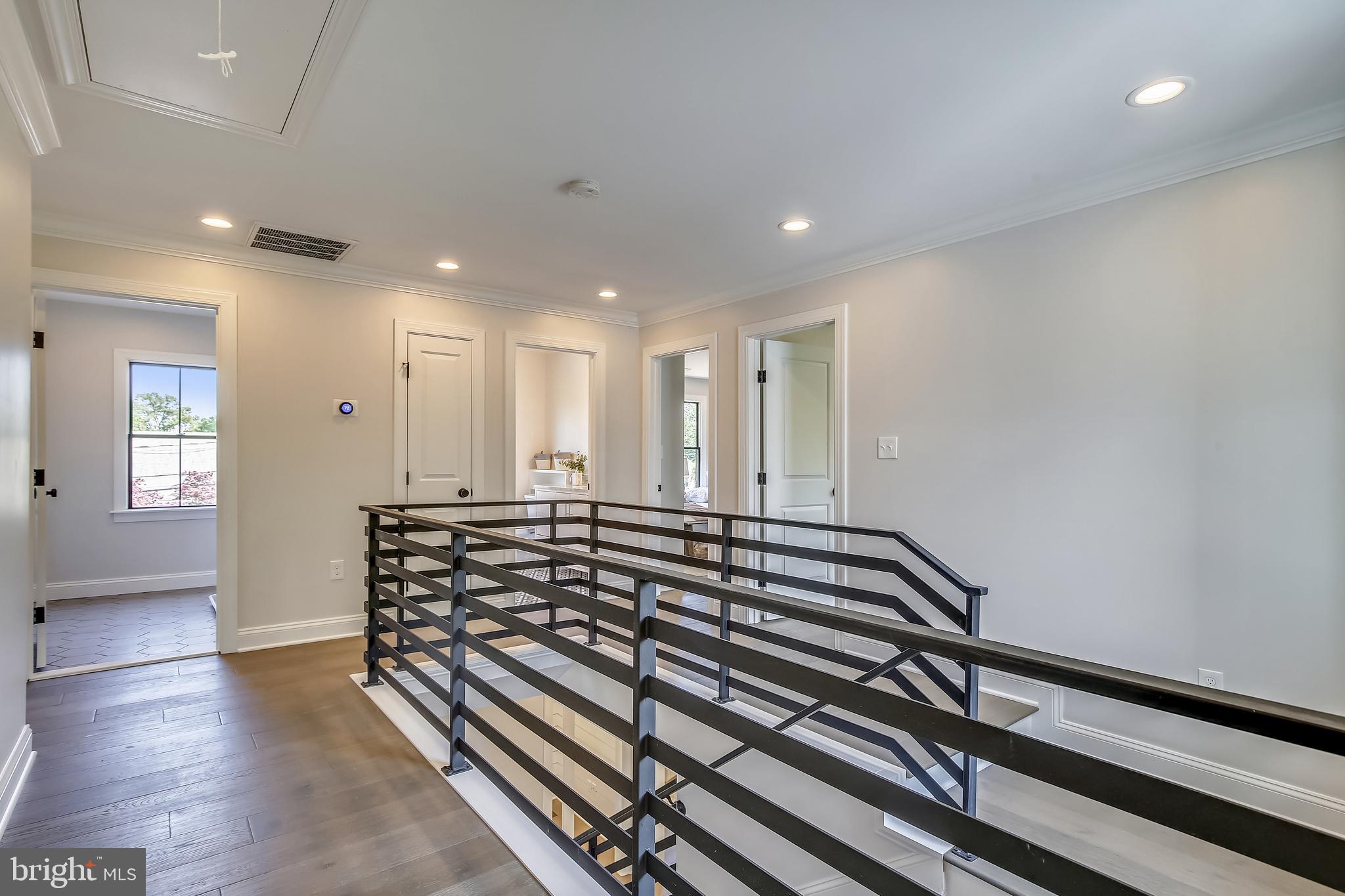 BRADDOCK HEIGHTS - Residential