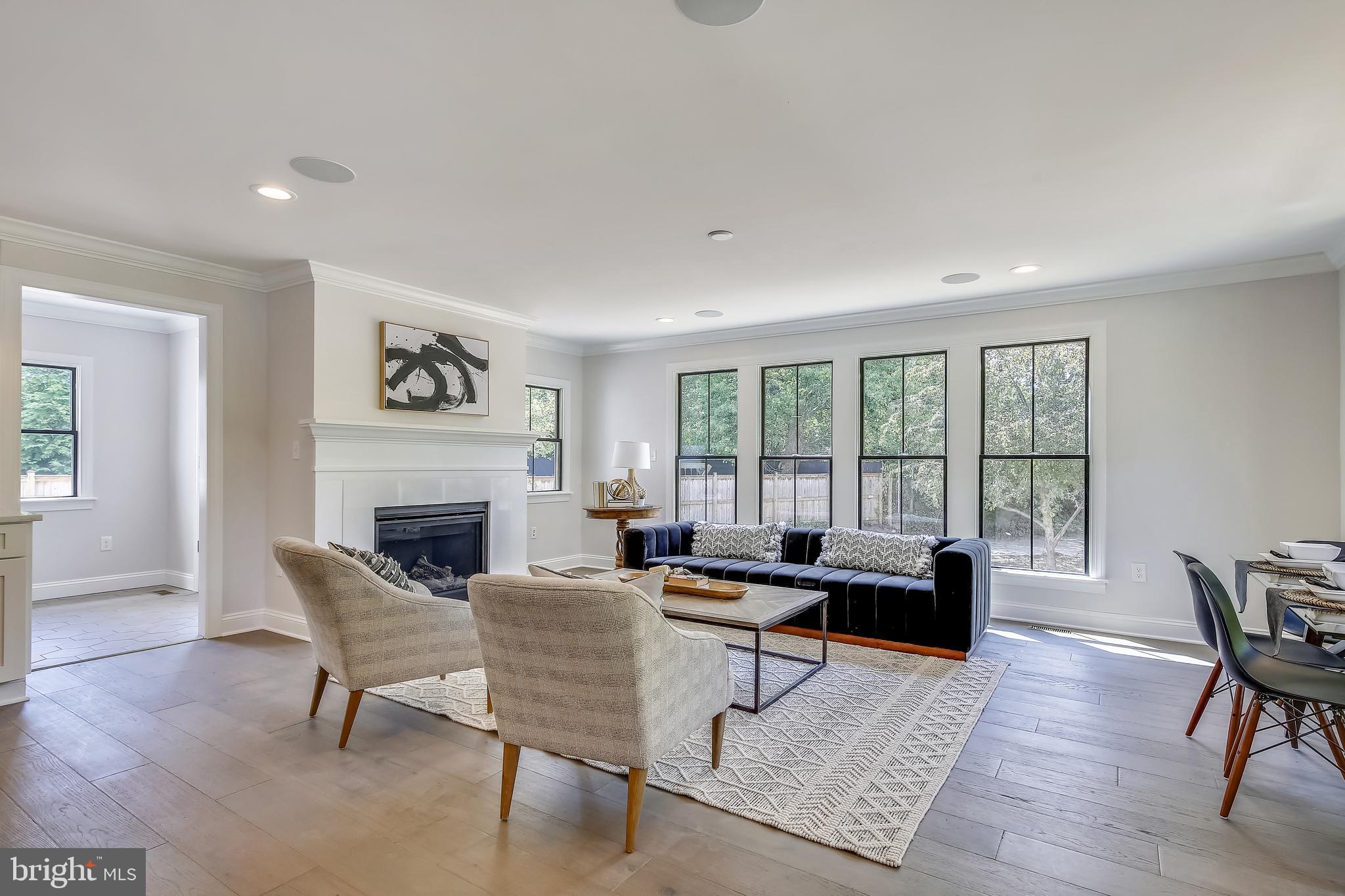 BRADDOCK HEIGHTS - Residential