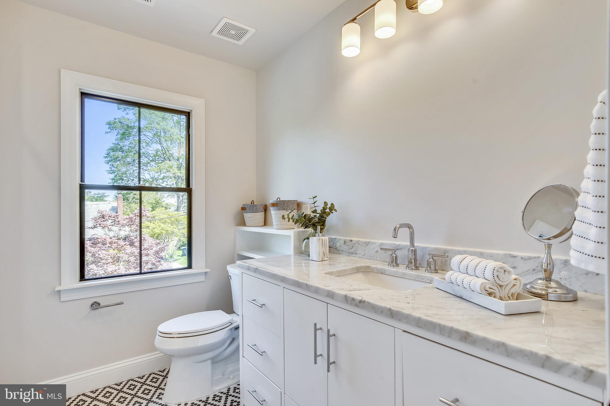 BRADDOCK HEIGHTS - Residential