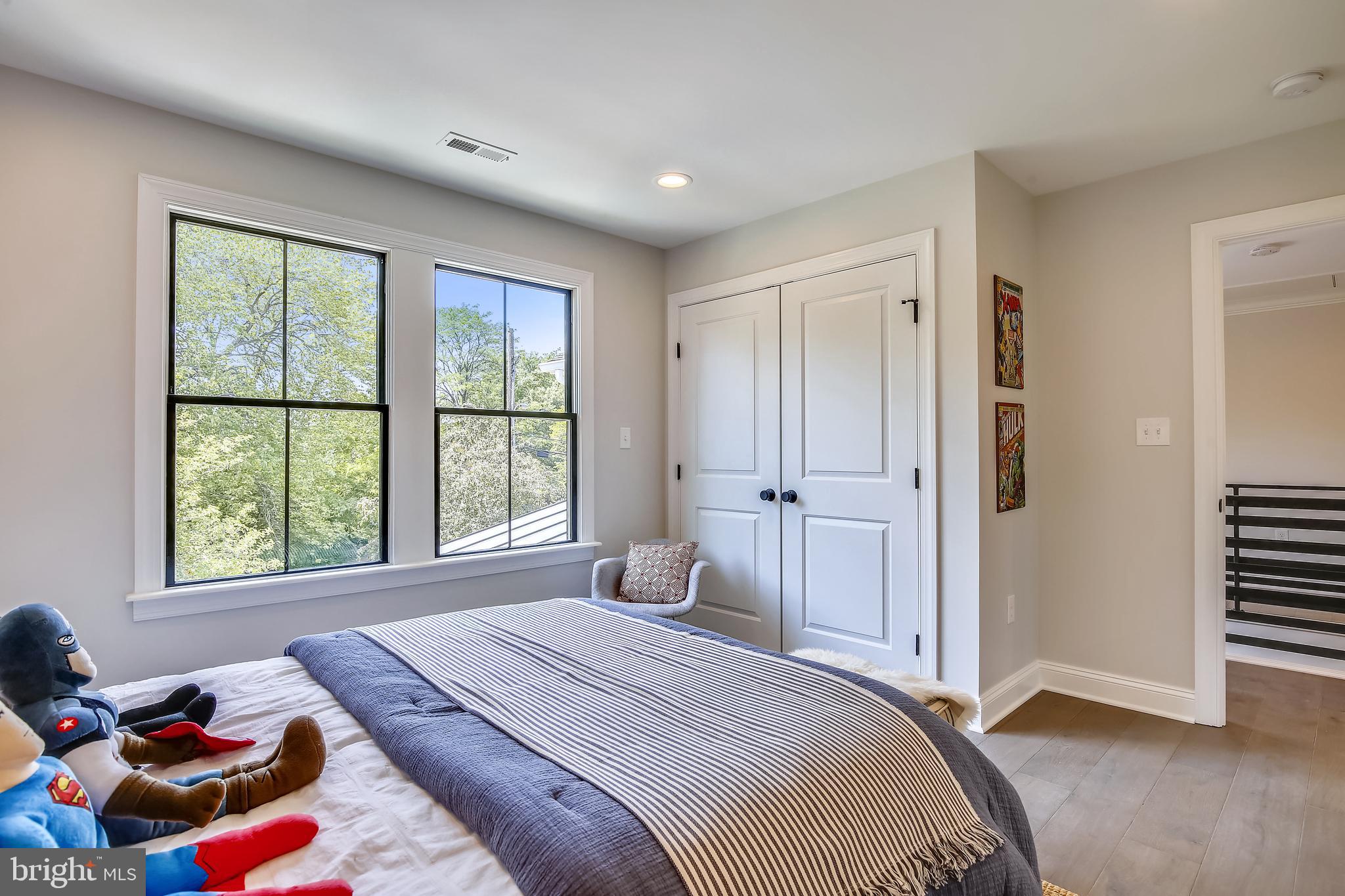 BRADDOCK HEIGHTS - Residential