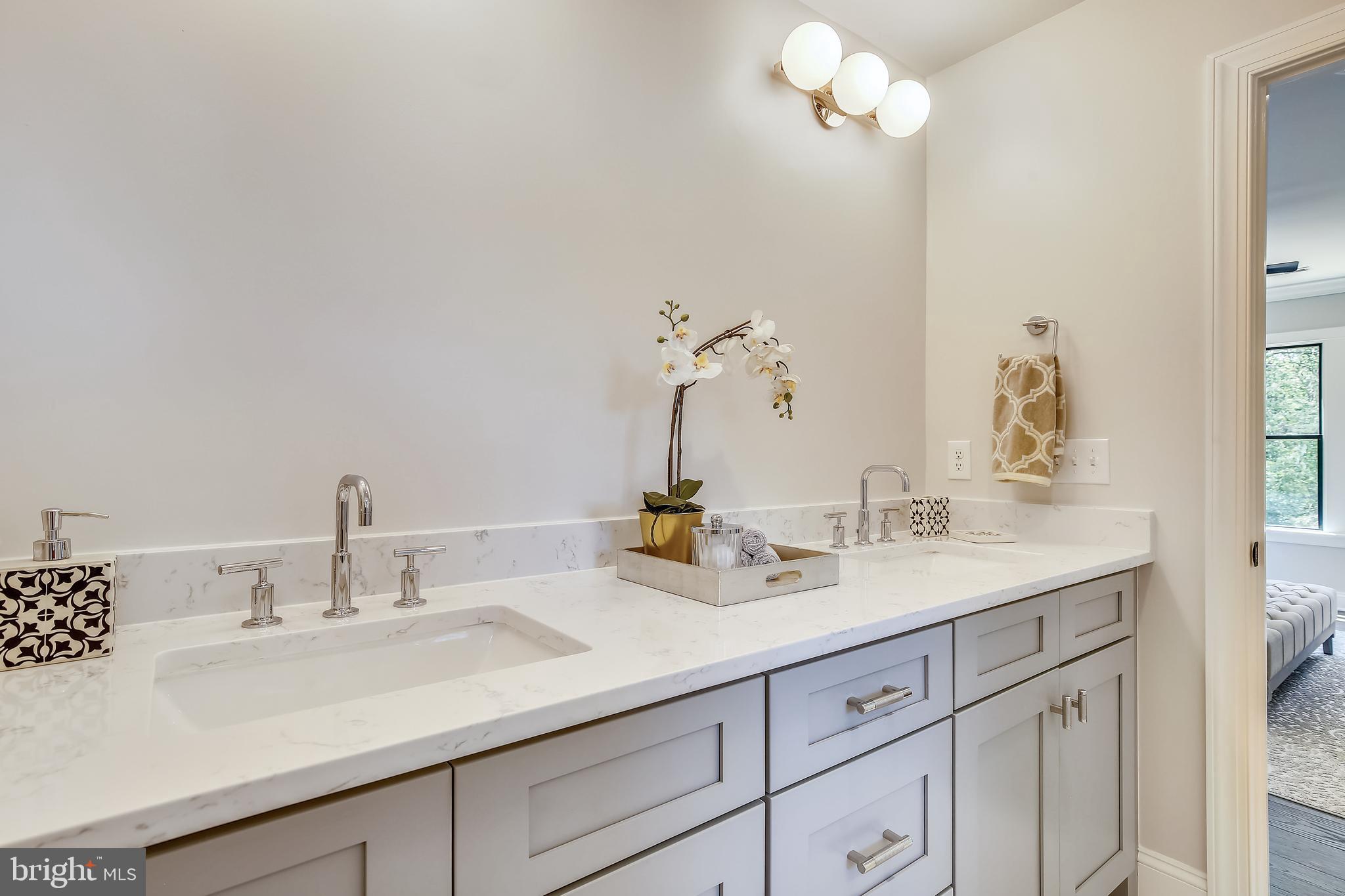 BRADDOCK HEIGHTS - Residential