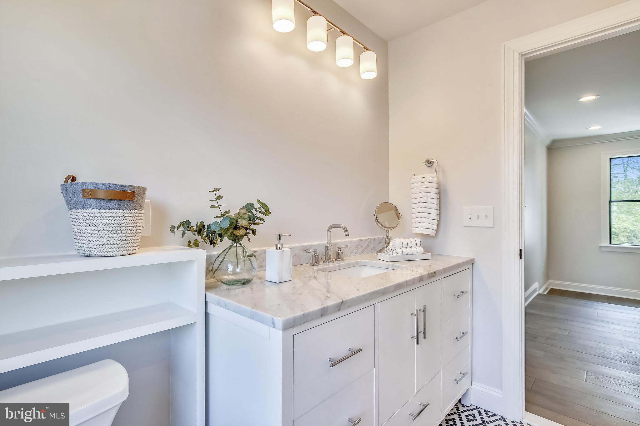 BRADDOCK HEIGHTS - Residential