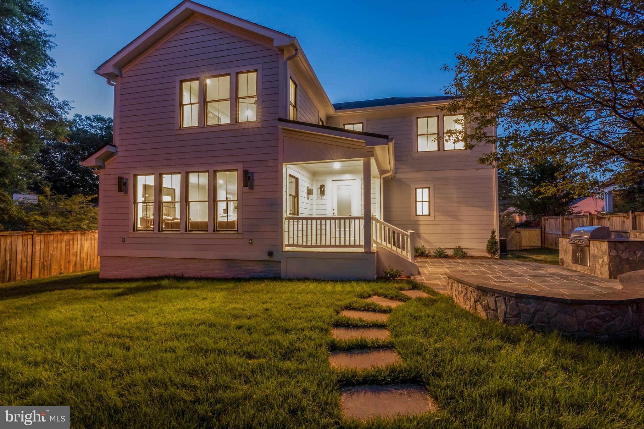 BRADDOCK HEIGHTS - Residential