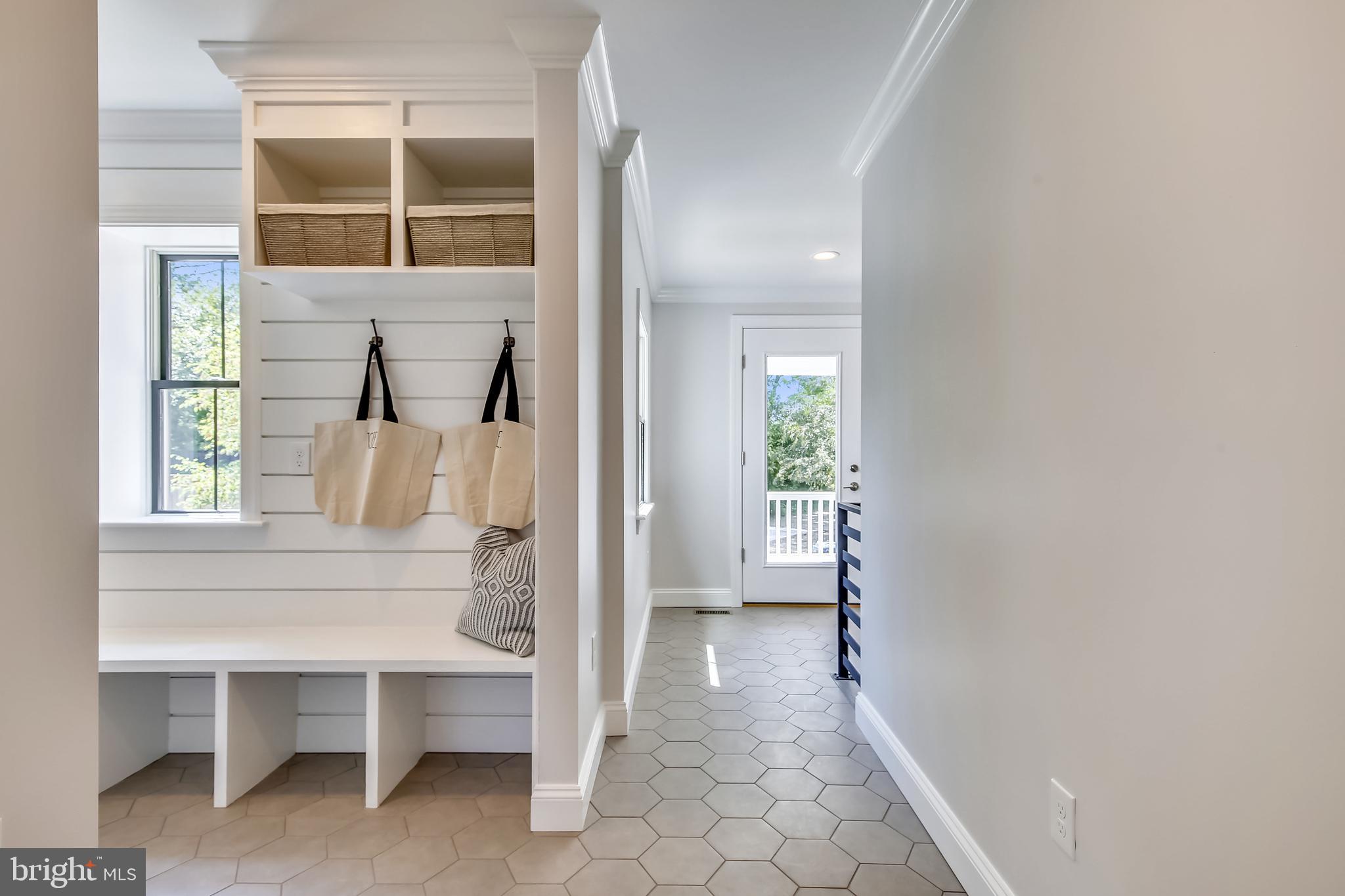 BRADDOCK HEIGHTS - Residential