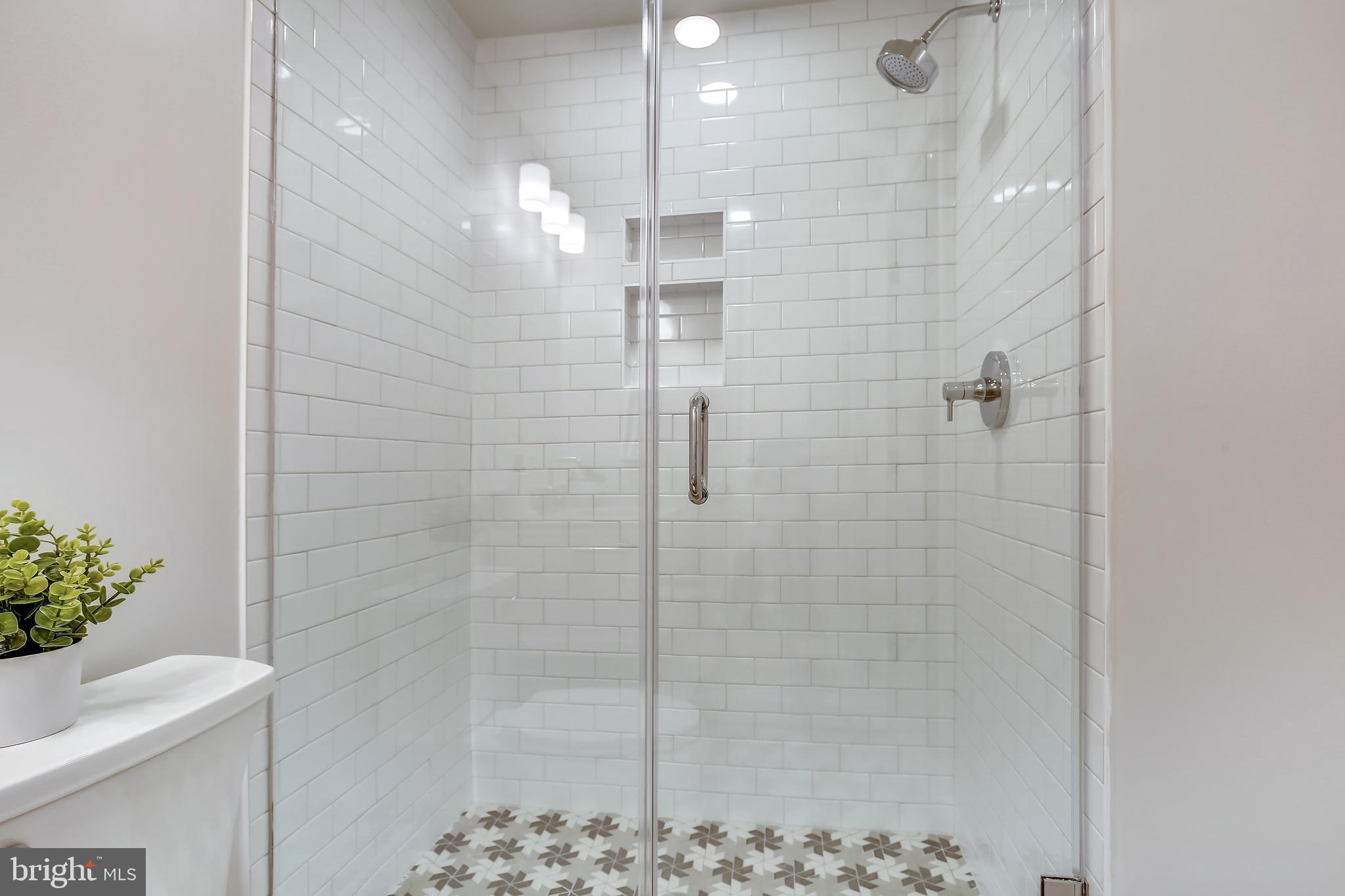 BRADDOCK HEIGHTS - Residential