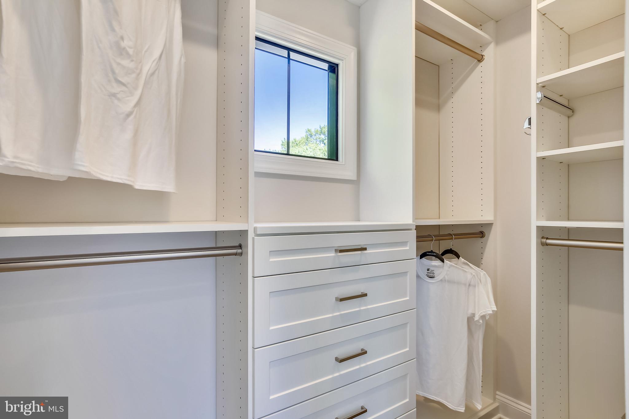 BRADDOCK HEIGHTS - Residential