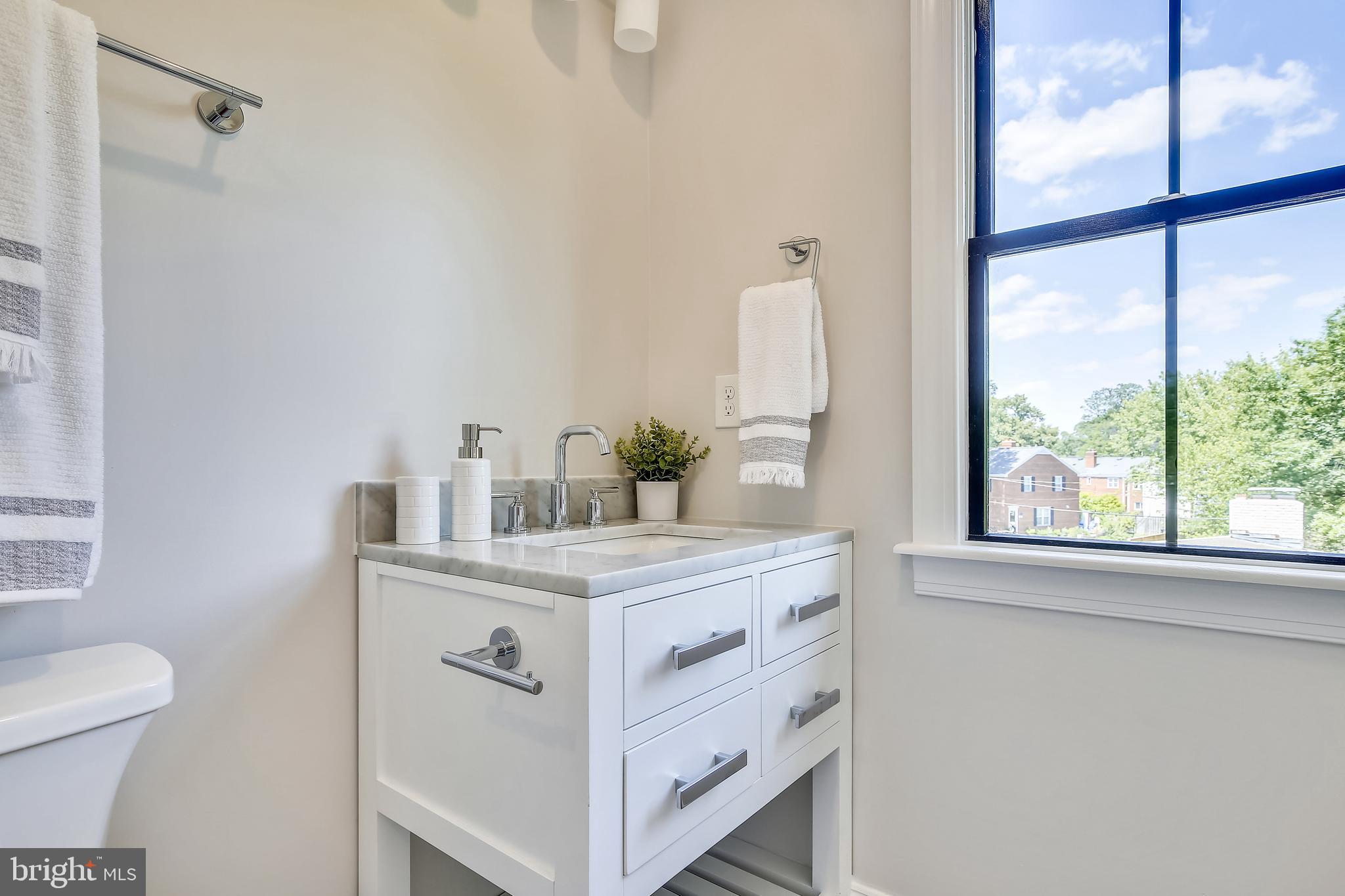 BRADDOCK HEIGHTS - Residential