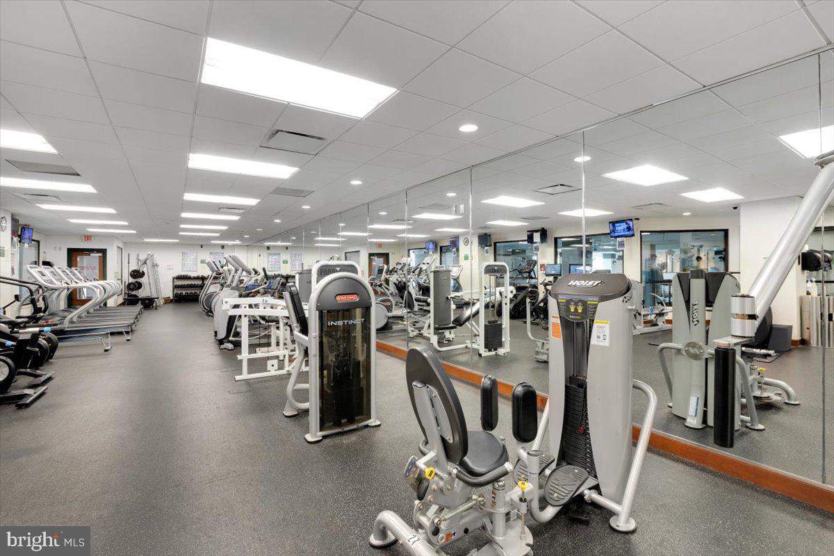 WATERGATE AT LANDMARK - Residential Lease