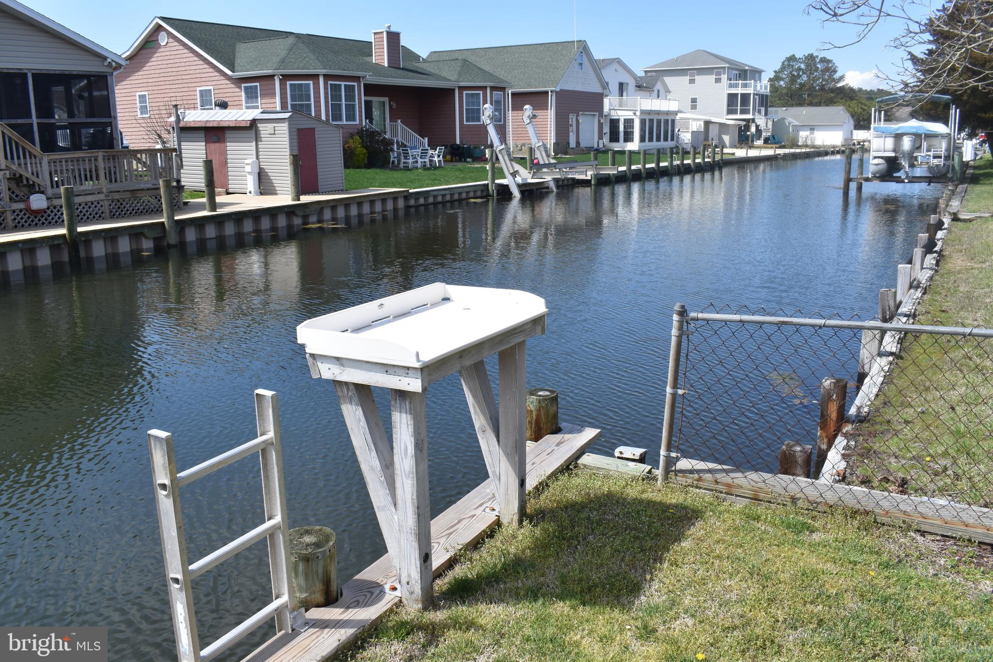CAPE ISLE OF WIGHT - Residential