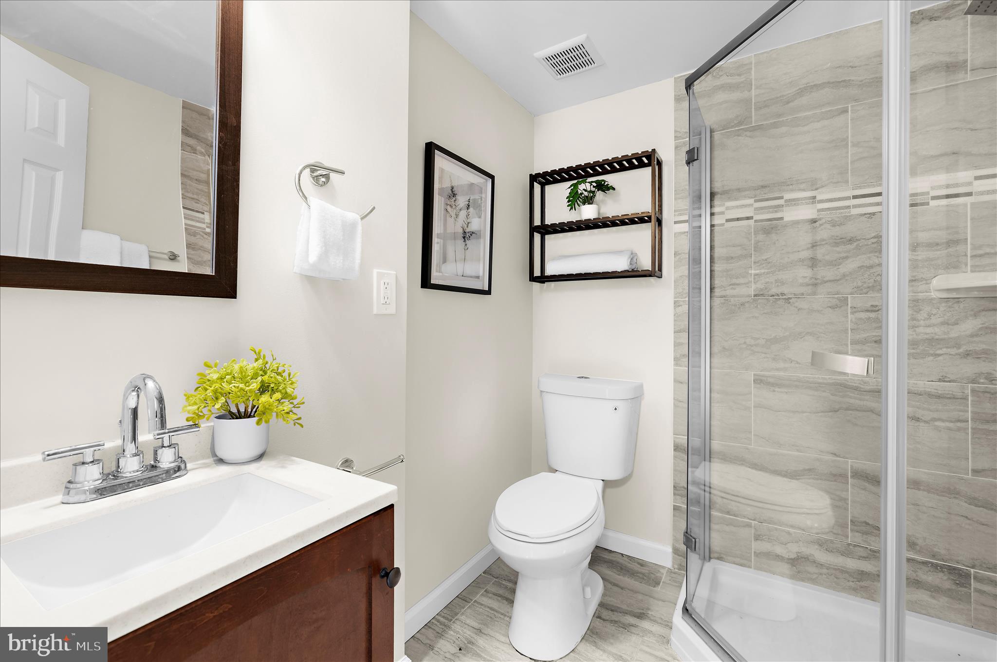 CHELTENHAM FOREST - Residential