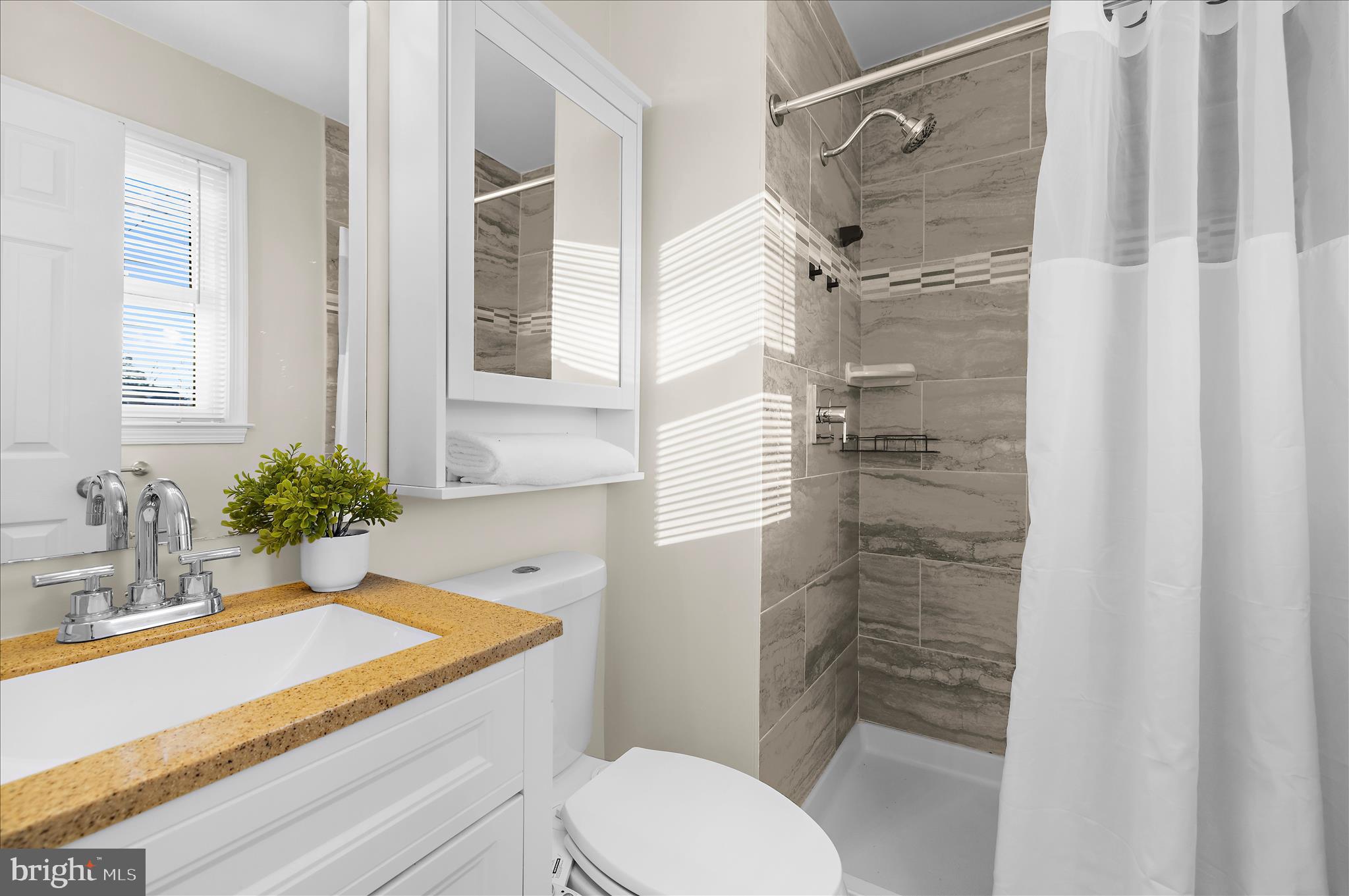 CHELTENHAM FOREST - Residential