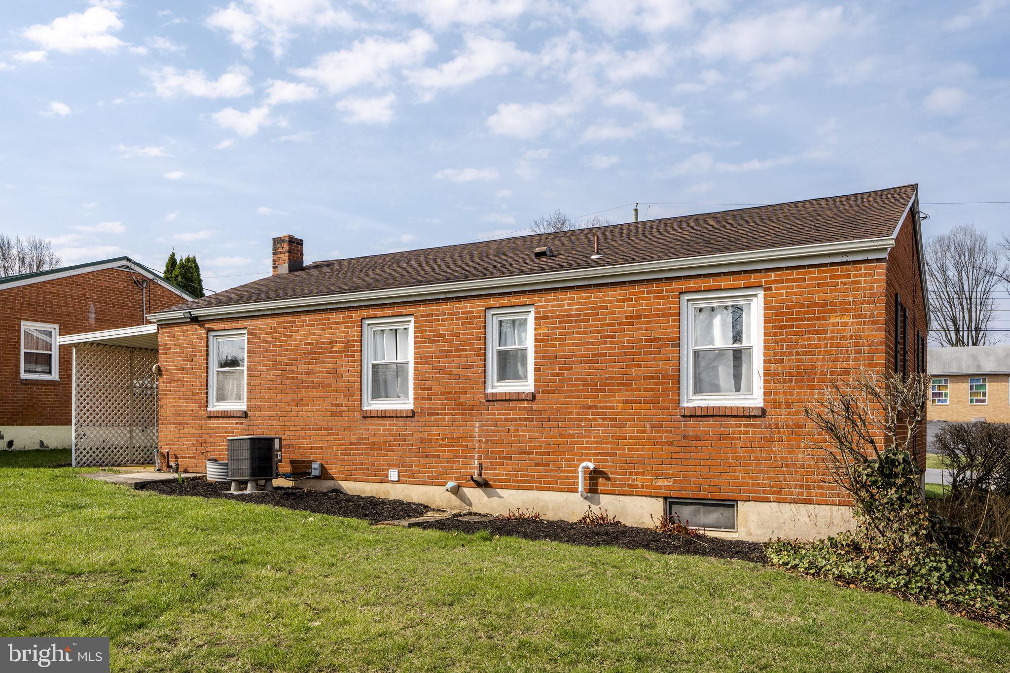 SOUTH LEBANON TOWNSHIP - Residential