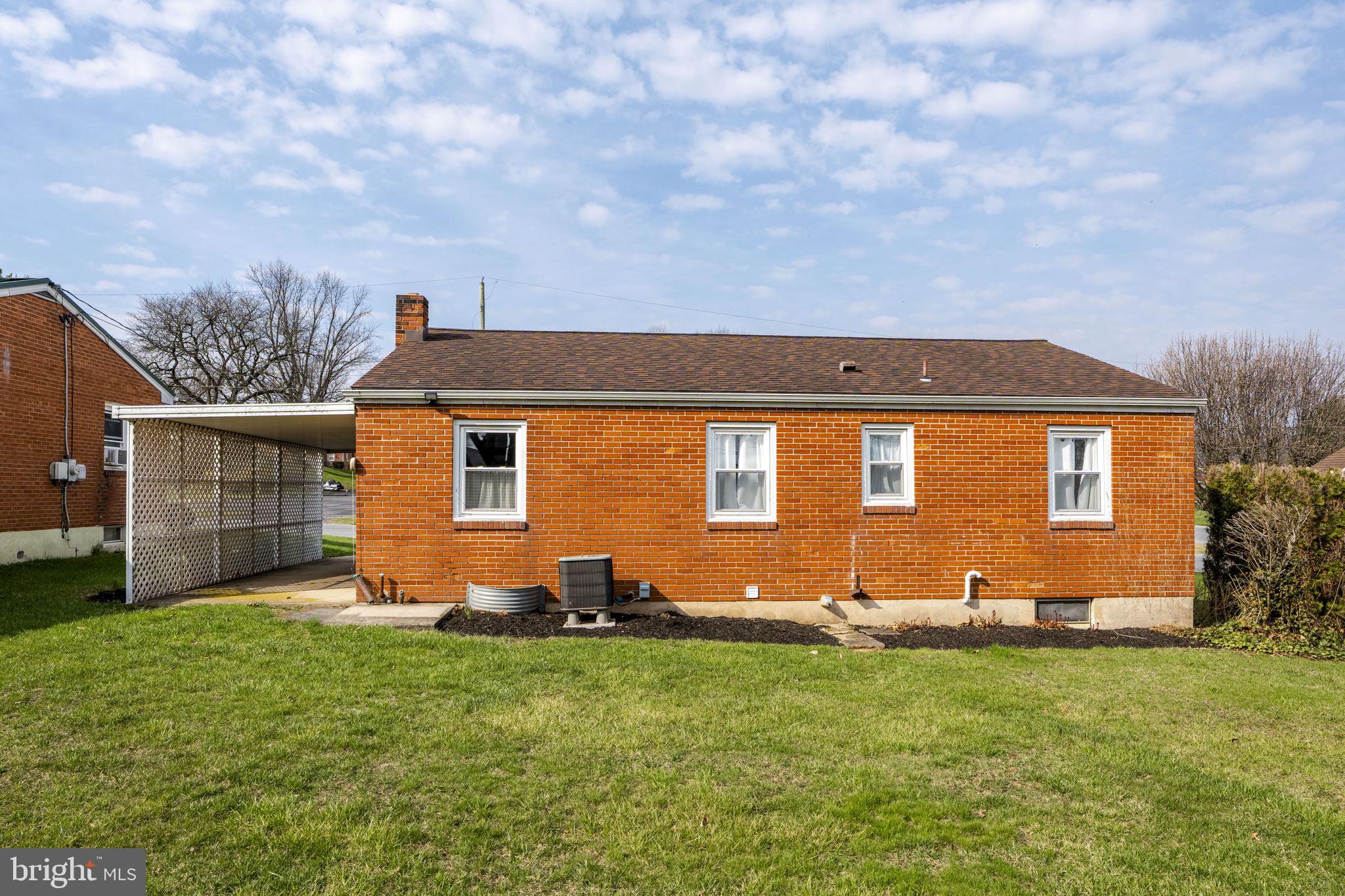 SOUTH LEBANON TOWNSHIP - Residential