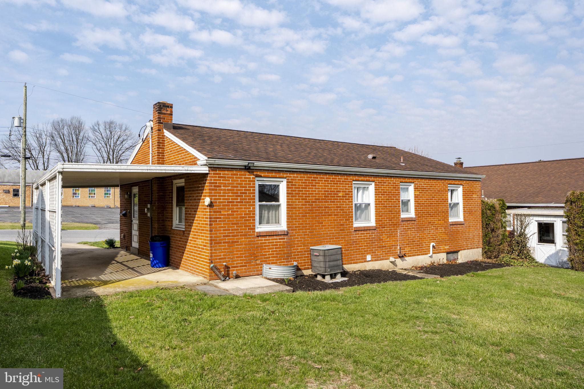 SOUTH LEBANON TOWNSHIP - Residential