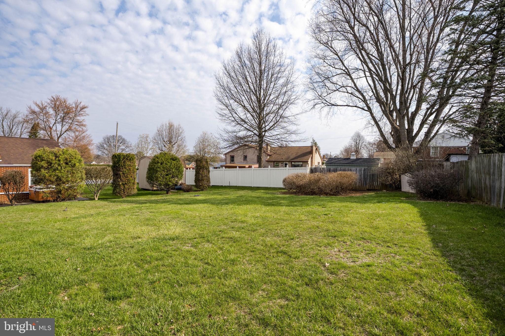 SOUTH LEBANON TOWNSHIP - Residential