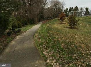 BURKE CENTRE - Residential Lease