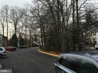 BURKE CENTRE - Residential Lease