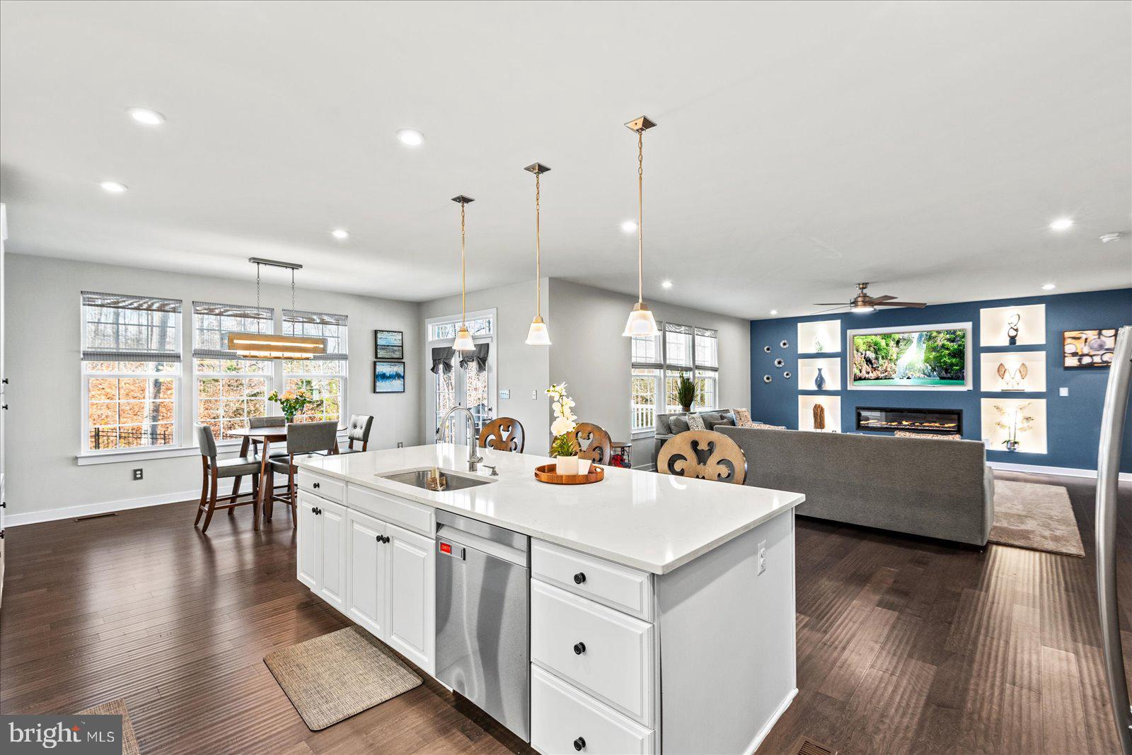 ONVILLE ESTATES - Residential