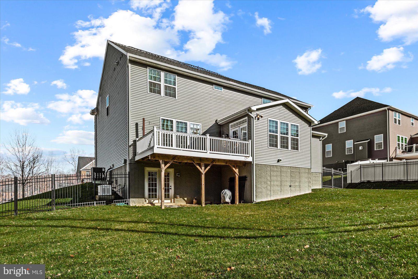 ONVILLE ESTATES - Residential