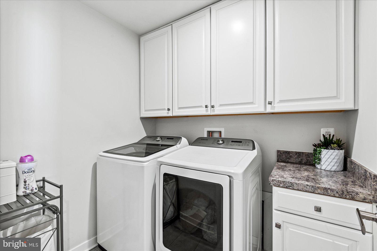 ONVILLE ESTATES - Residential