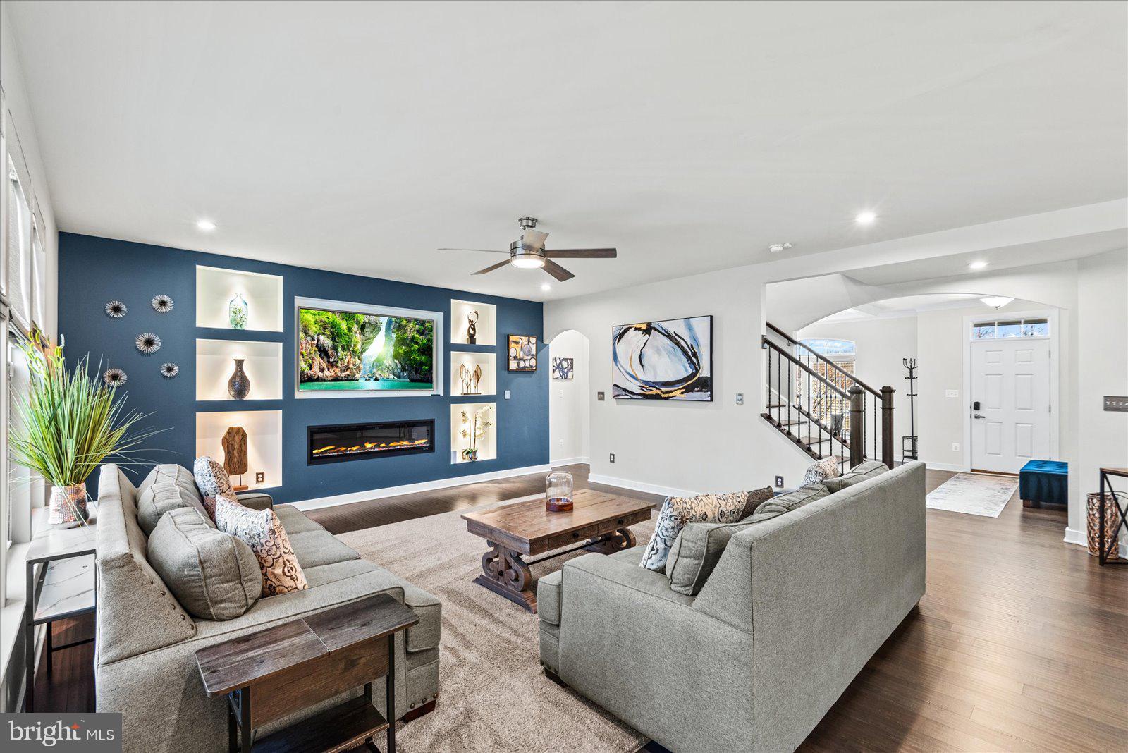 ONVILLE ESTATES - Residential