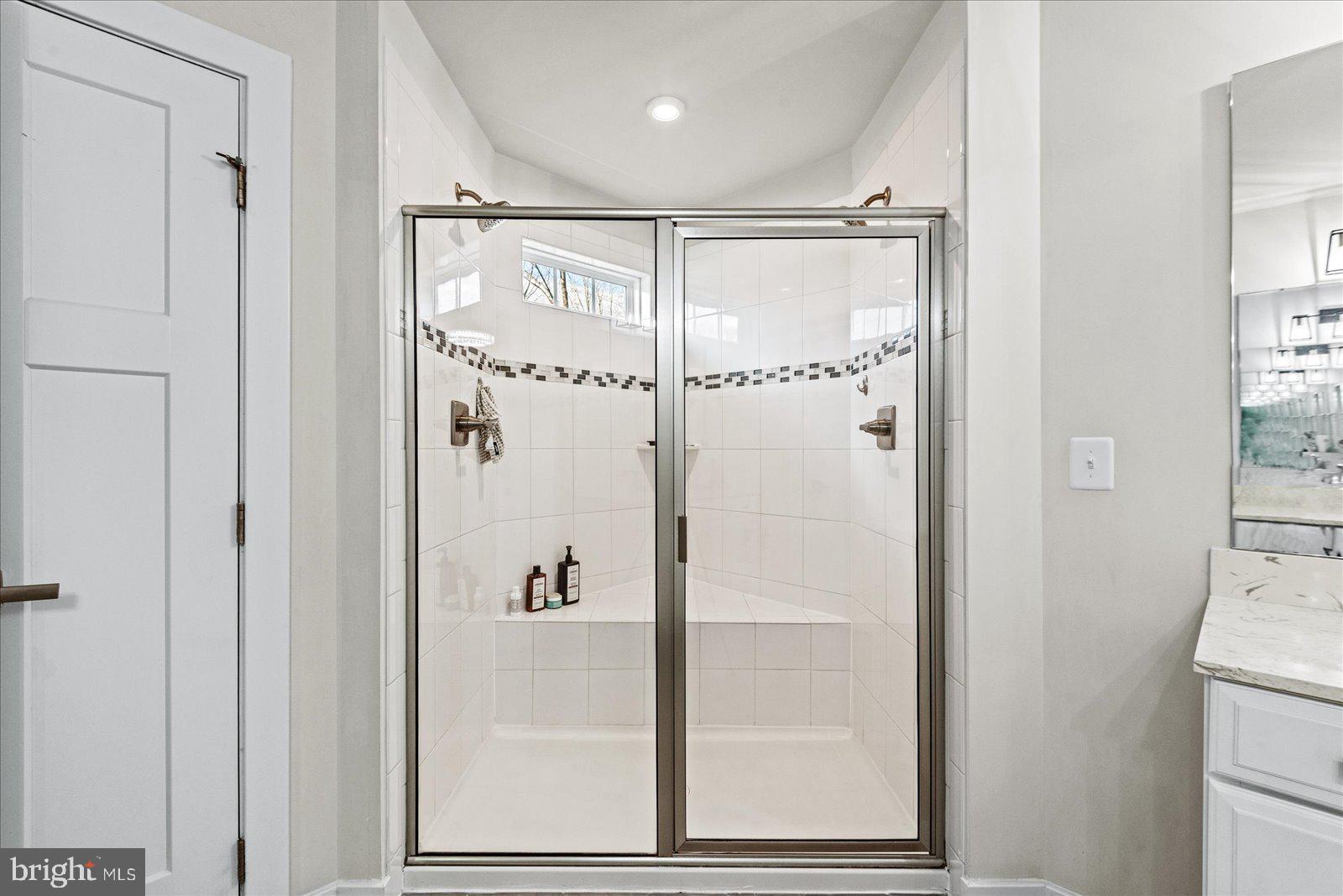 ONVILLE ESTATES - Residential