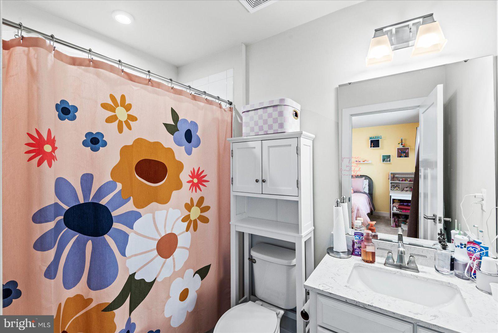 ONVILLE ESTATES - Residential