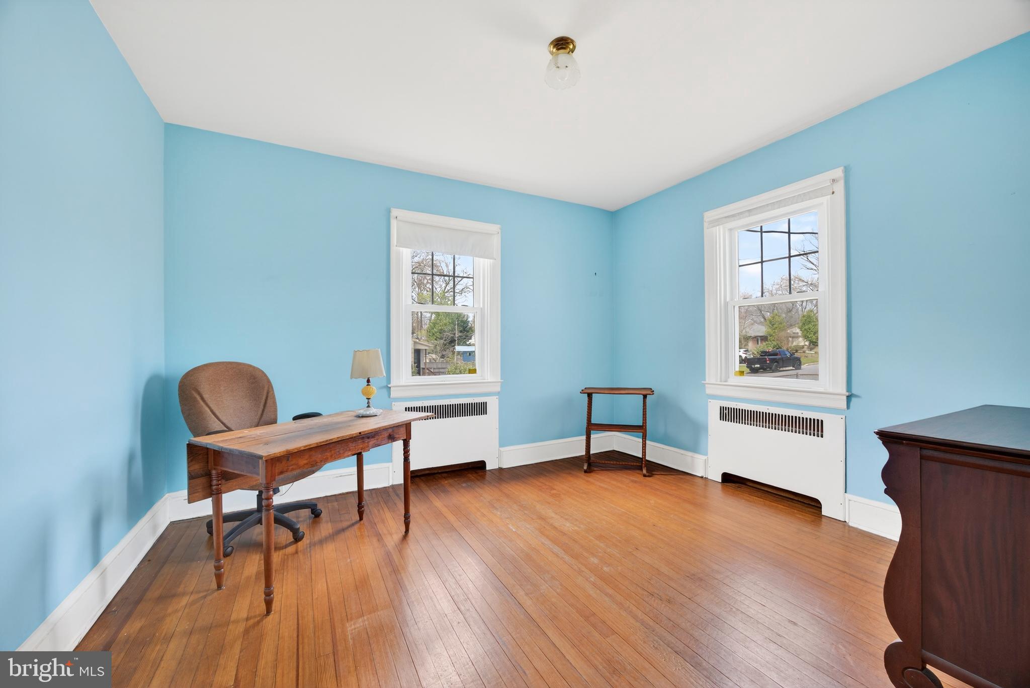 OAK CREST - Residential