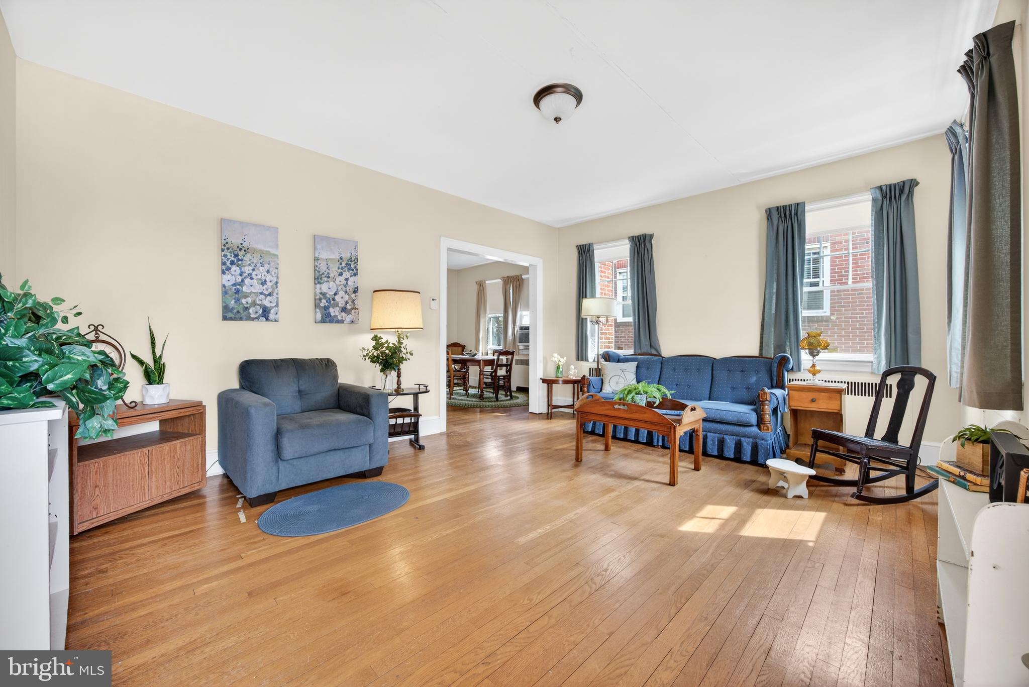 OAK CREST - Residential