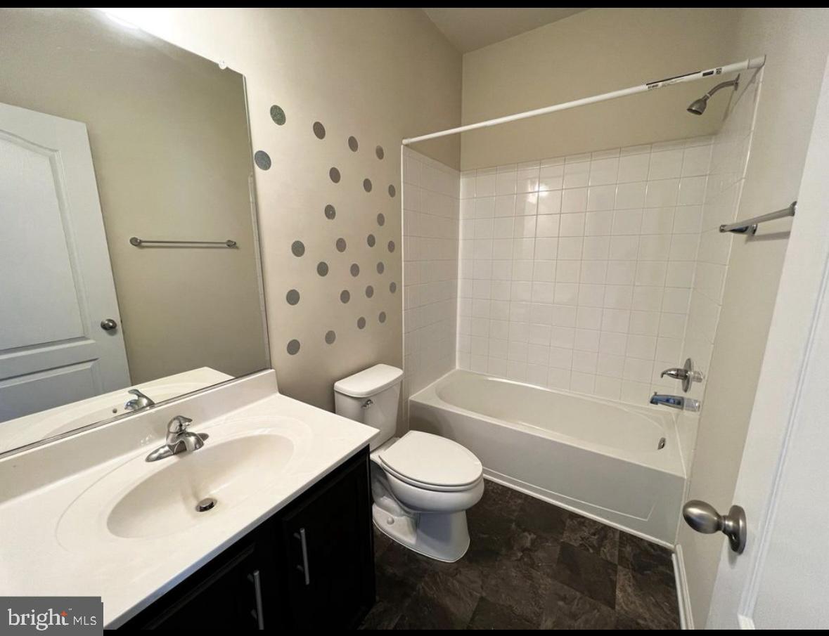 MARLTON - Residential