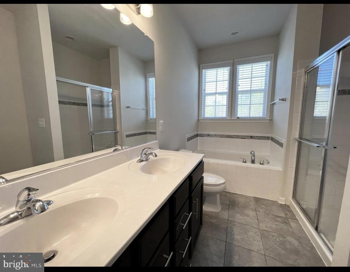 MARLTON - Residential