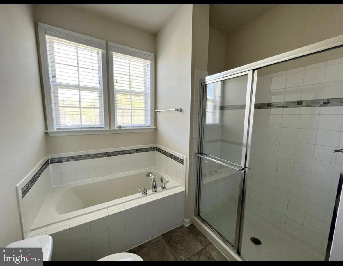 MARLTON - Residential