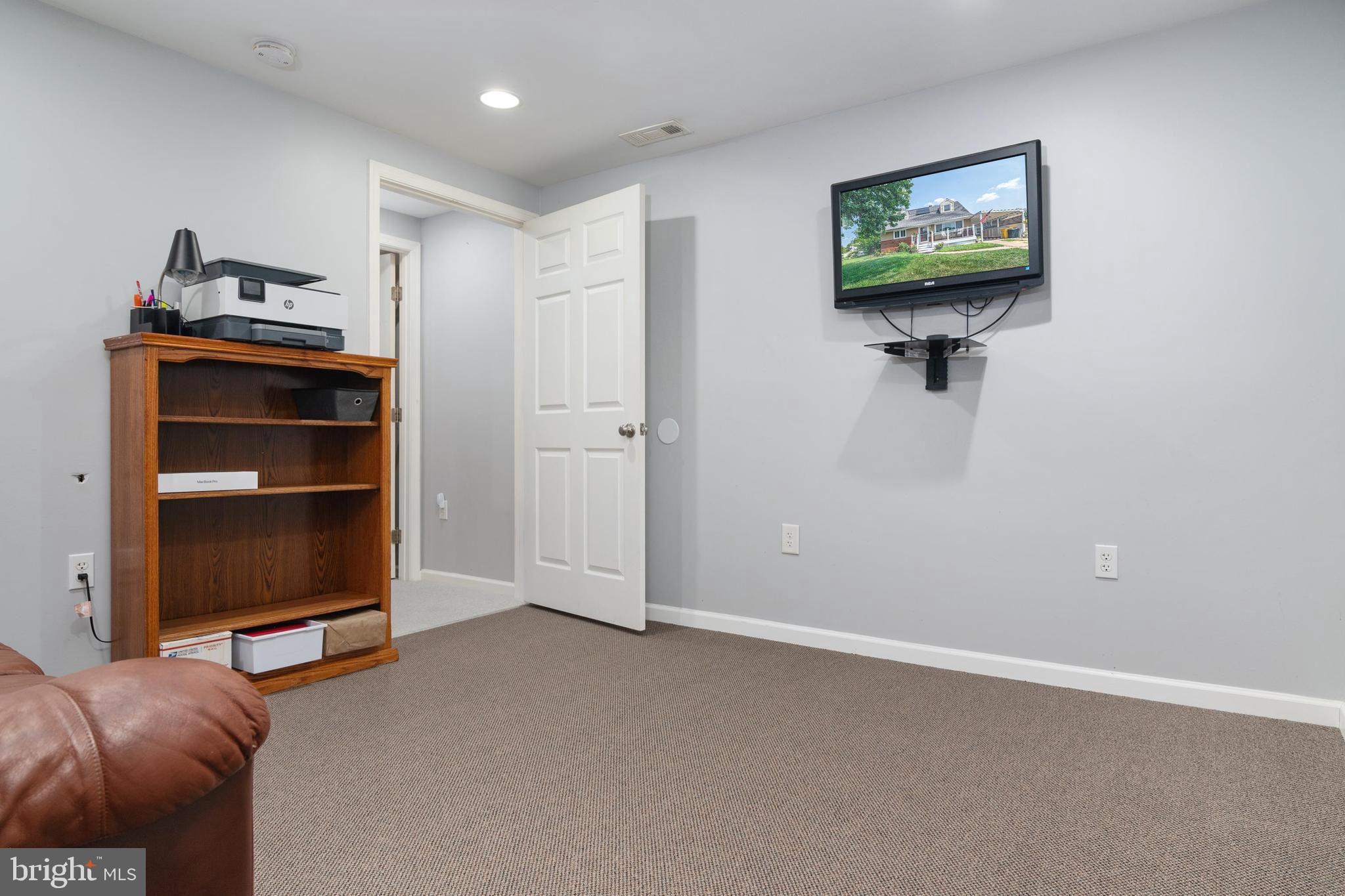 GLEN BURNIE PARK - Residential