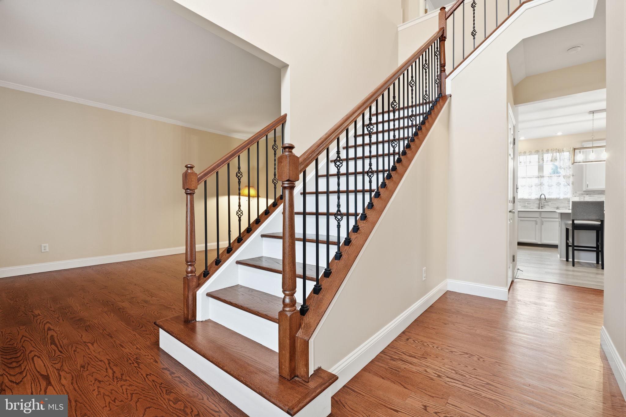 1010 ANDREWS LANE