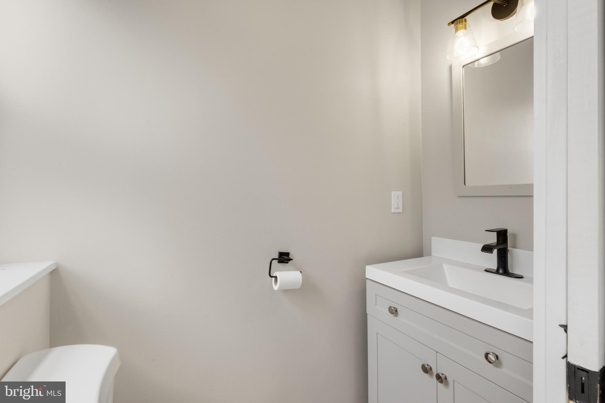 OLDE KENSINGTON - Residential Lease