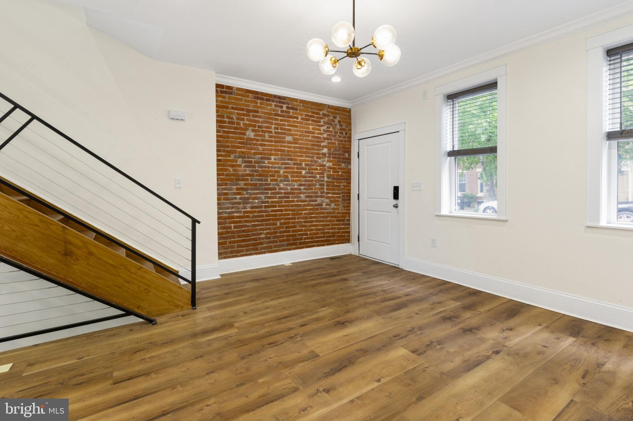 OLDE KENSINGTON - Residential Lease